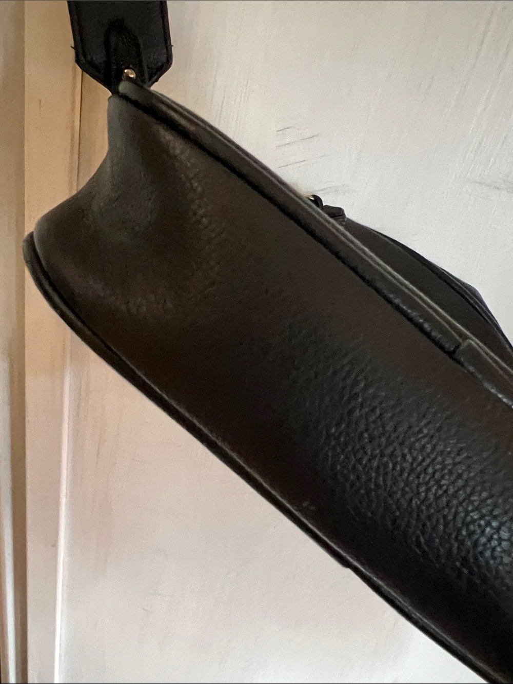 Botkier Black Pebbled Leather Messenger Crossbody - Picture 11 of 11